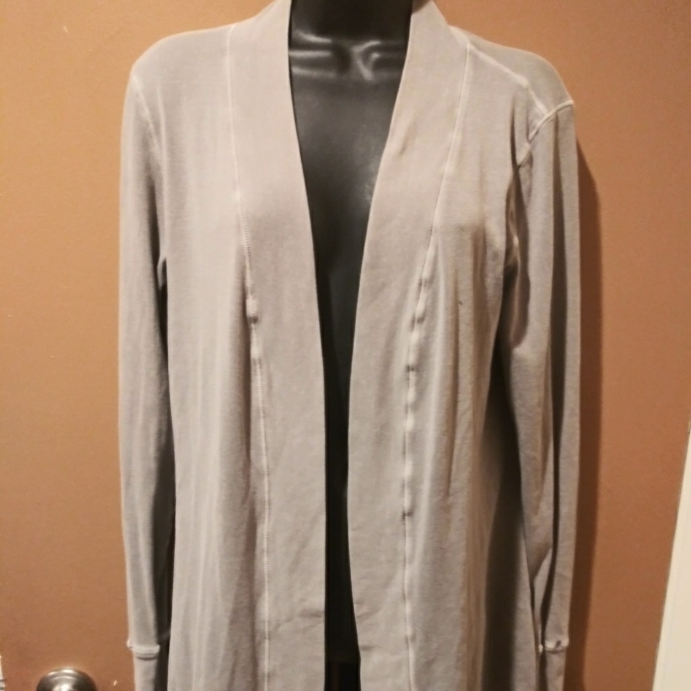 Theodore Beverly Hill Gray Sweater Size Large